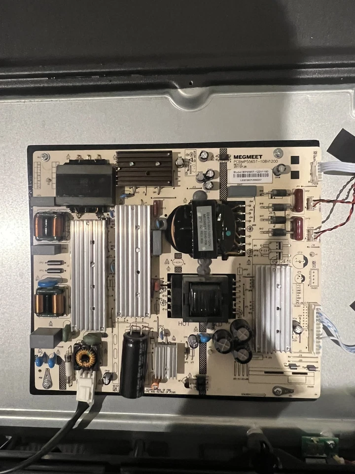 Запчасти для умных телевизоров 65 дюймов Rca - Изображение 3 из 4