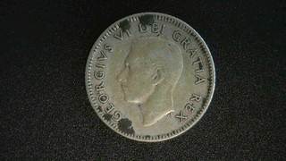 1952 Canadian Dime 80% Silver Minor Toning Auc122