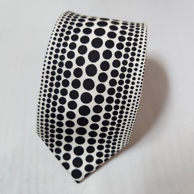 Yayoi Kusama NWOB Tie Infinity Dots Art Gallery Ontario Silk Rare Artist Design