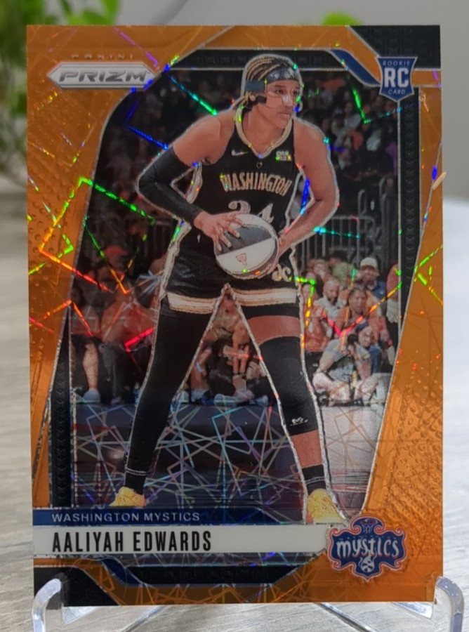 2024 Panini WNBA Prizm Orange Velocity Prizm #70 Aaliyah Edwards RC