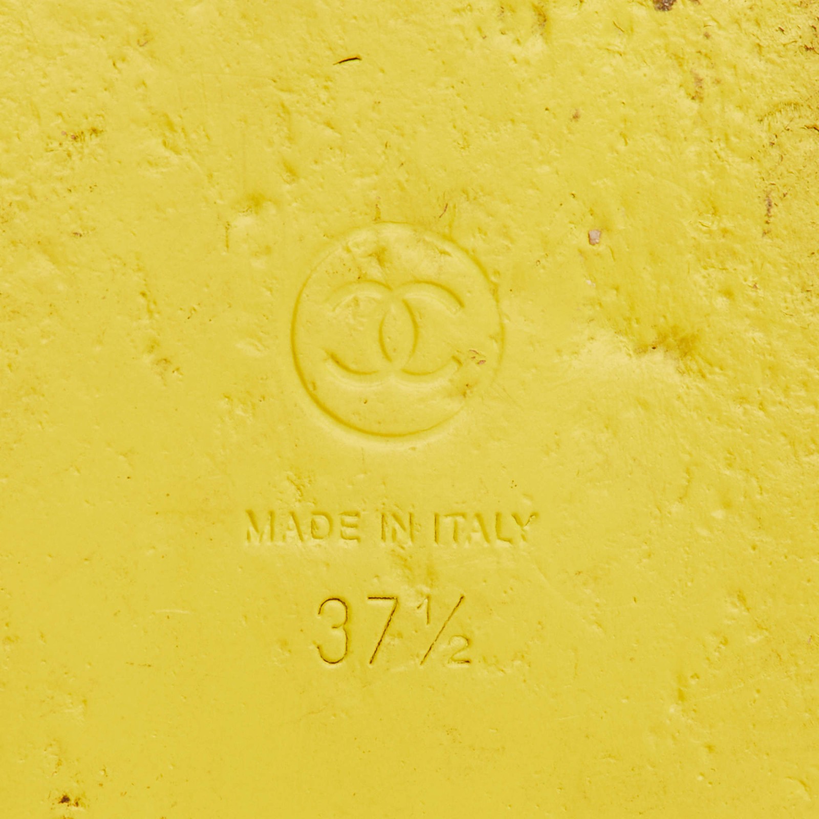 Chanel Dad Size 37.5 Yellow Fabric CC Ankle Strap Flat Sandals thumbnail 8