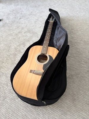 Johnson Dreadnought Acoustic Guitar Natural 6 String w/Gig Bag