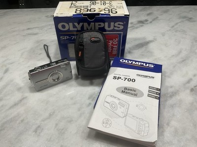 Olympus Digital Camera SP-700 6.0MP Silver EXCELLENT COMPLETE IN BOX