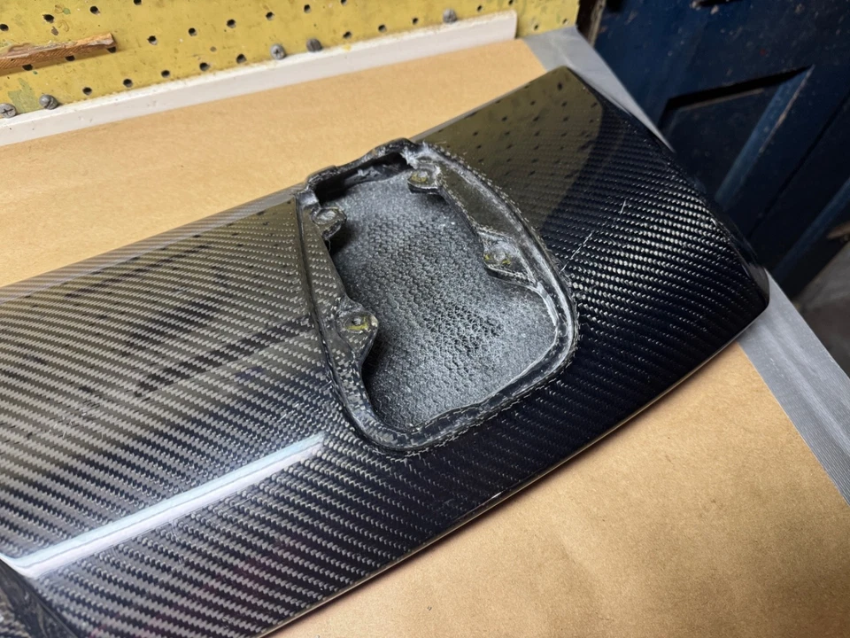 Ala de freno de aire trasero de fibra de carbono Fabspeed McLaren MP4-12C / 650S Foto 4 de 4