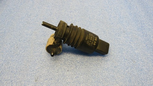 Audi A3 / VW GOLF - Scheibenwischer Waschwasserpumpe Wischerpumpe 1J6955651 12V