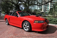 2001 Ford Mustang 2dr Convertible GT Deluxe