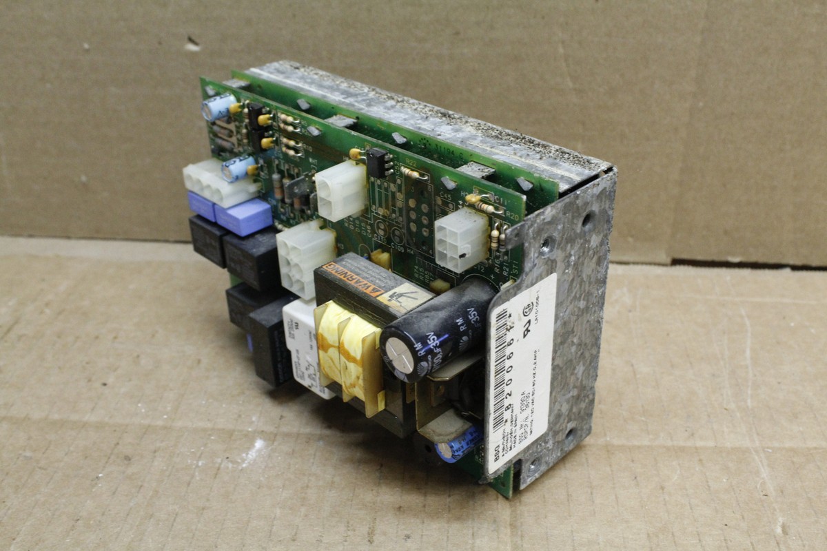 Aile avant gauche HYUNDAI GETZ PHASE 2 1.1i - 12V /R:69387338