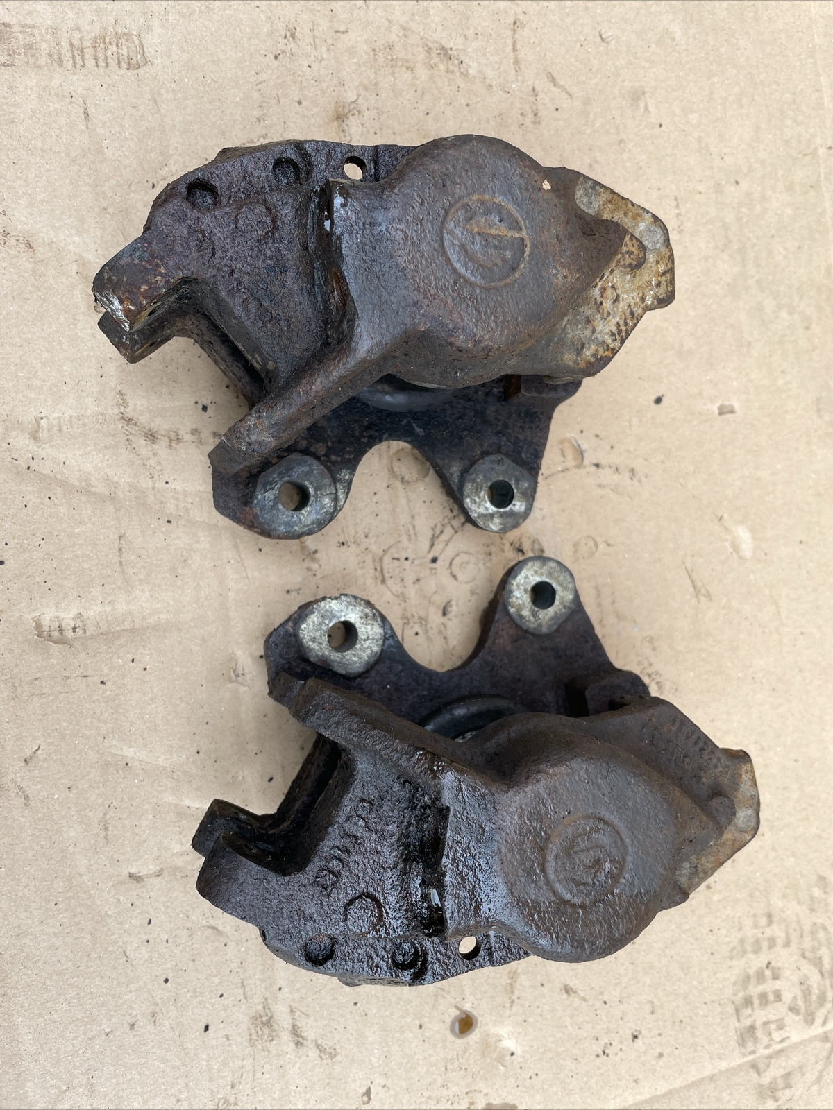 Jaguar XJ6 Rear Girling Brake Calipers 11833 & 11832 eBay