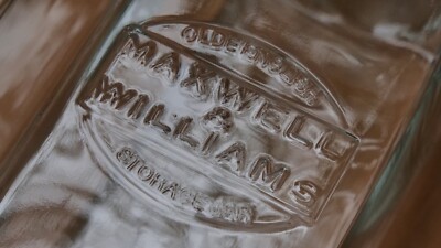 MAXWELL & WILLIAMS OLDE ENGLISH VORRATSGLÄSER  10x10x23 - 2 STÜCK IM SET!!