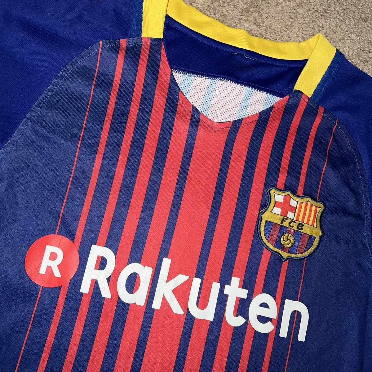 正規品Nike FC Barcelona MENDIETA 17 L 正規品Nike FC Barcelona MENDIETA 17 L s-l400.jpg