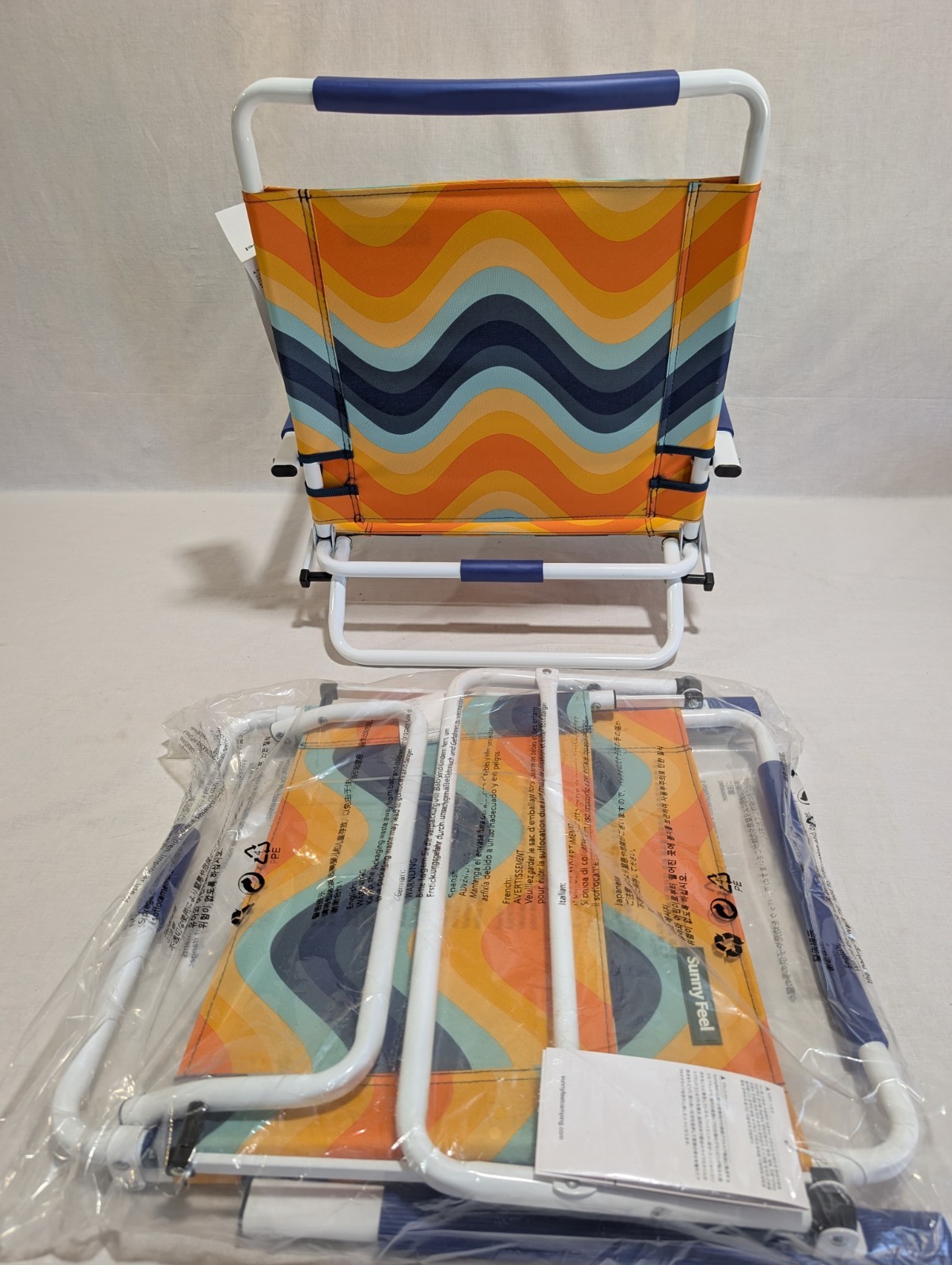NEW Set Of Two SunnyFeel AC5901B Lo Beach Chairs Foldable Camp Chairs 