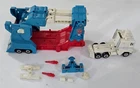 J-902 VINTAGE 1980'S HASBRO G1 TRANSFORMERS ULTRA MAGNUS ACTION FIGURE
