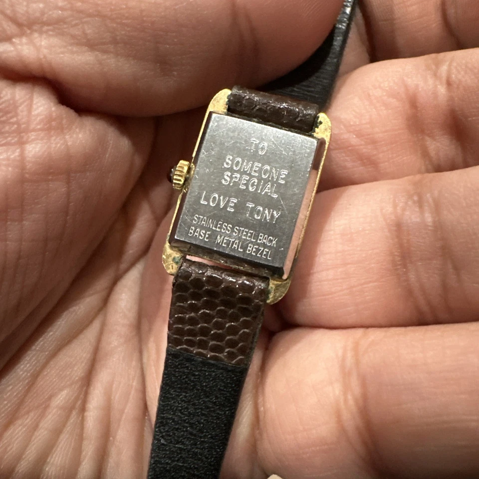 Reloj de mujer Wittnauer 17 joyas cuerda manual 16 mm ajuste 7 pulgadas raro funcionando vintage Foto 4 de 4