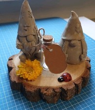 Deko / Geldgeschenk Zwerge auf Holzscheibe