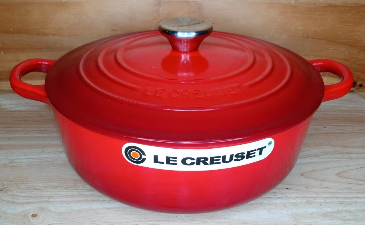 Le Creuset 24 Red Enameled Cast Iron Dutch Oven Pot w/Lid 4.5 Qt France