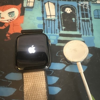 Apple Watch Series 5 44mm Aluminum Case with Black Nike Sport woven band