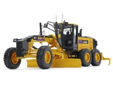 First Gear 50-3409 Komatsu GD655-6 Road Grader w/Scarifier 1/50 Die-cast MIB