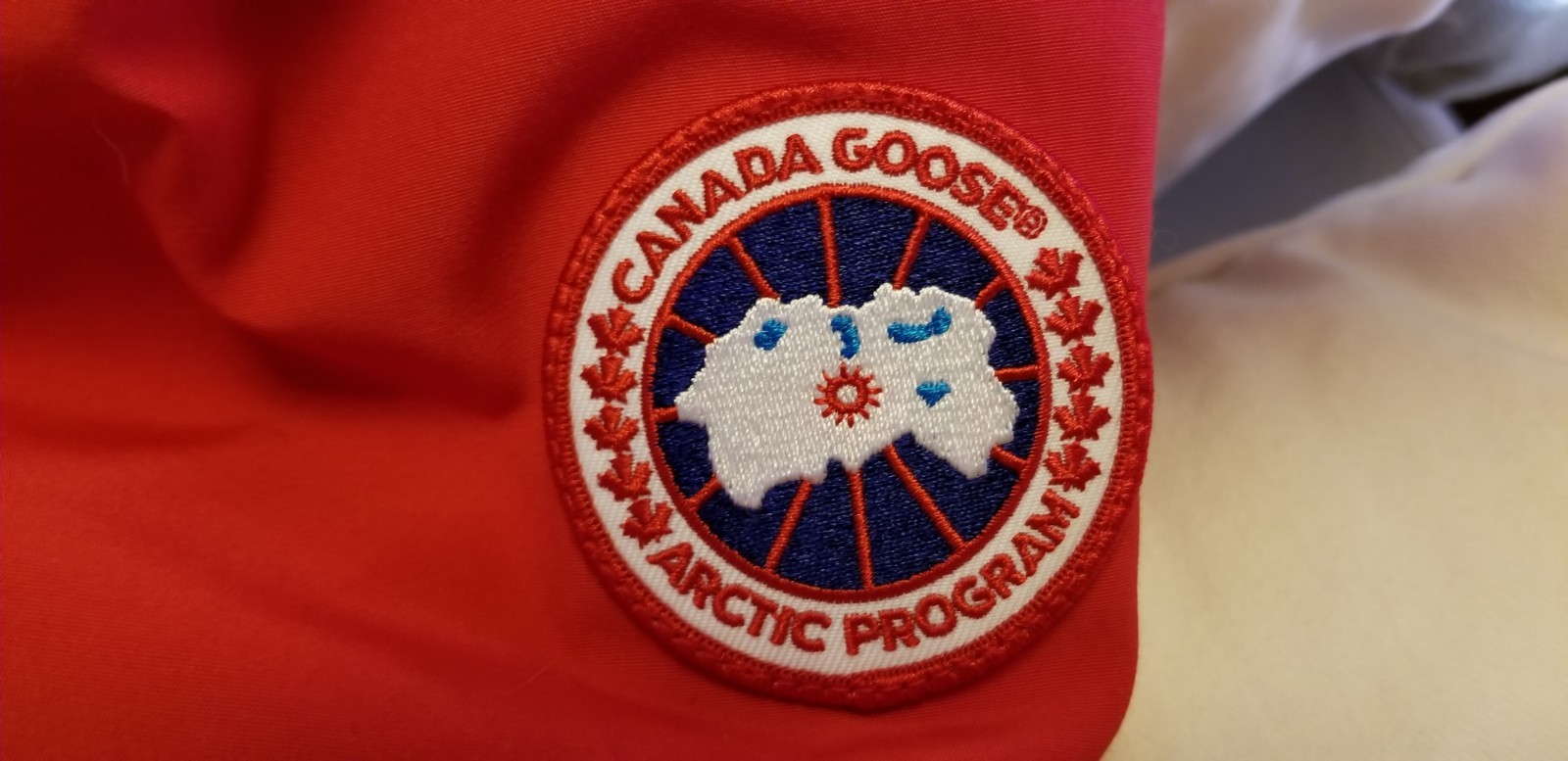 BRAND NEW LATEST GREY LABEL RED CANADA GOOSE TRILLIUM SMALL ARCTIC PARKA JACKET image 9