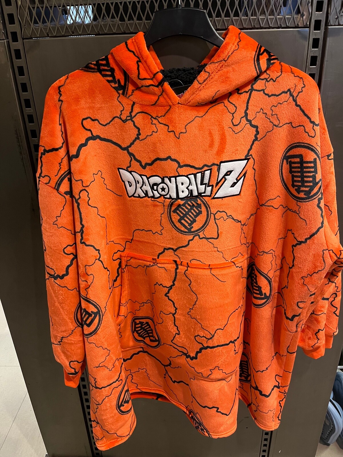 camiseta dragon ball primark