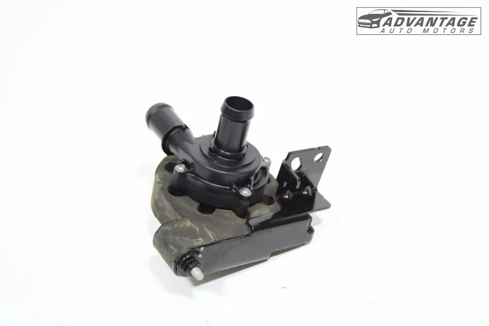 Chevrolet Trax 2024 HVAC AC CALENTADOR REFRIGERACIÓN BOMBA DE AGUA AUXILIAR 42795010 OEM Foto 4 de 4