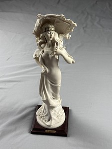 Giuseppe Armani Lady Figurines | eBay