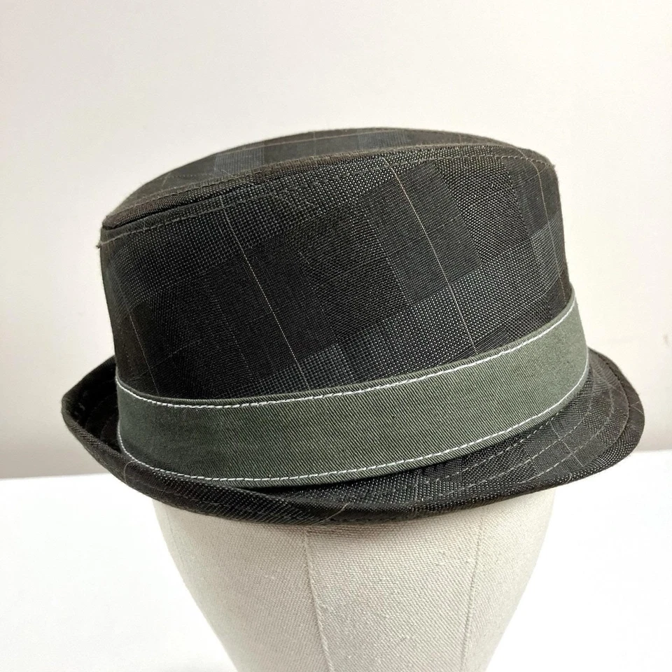 Goorin Bros 男式格子 Fedora 帽子带绿色丝带和别针小号 — 第 4/4 张图片