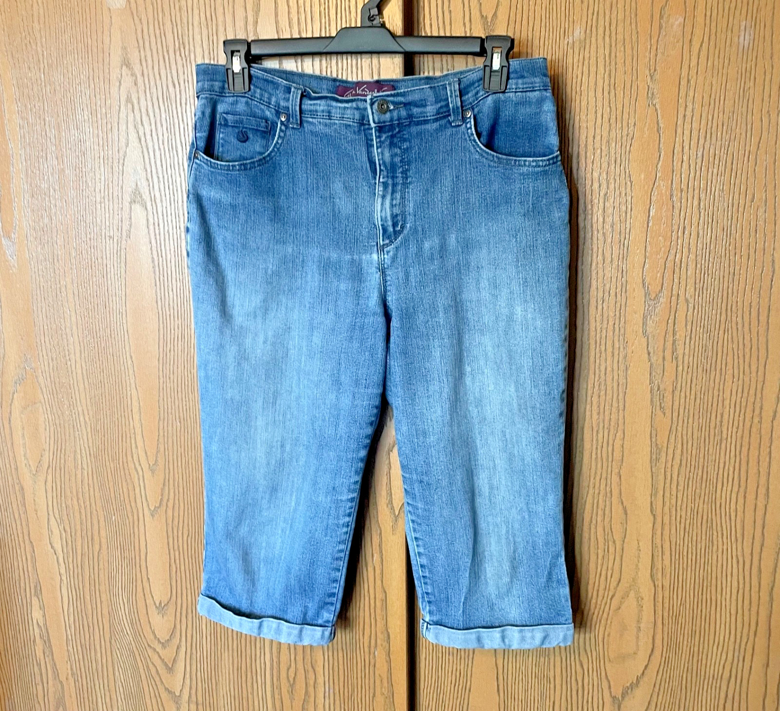 GLORIA VANDERBILT AMANDA CAPRIS SIZE 12 CUFFED STRETCH LIGHT