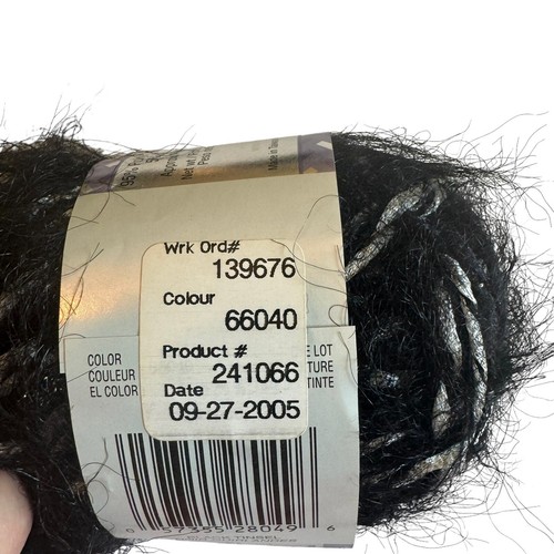 NEW Patons Glitallic Yarn Color Black Tinsel Product 241066 Lot of 7 crochet - Picture 6 of 9