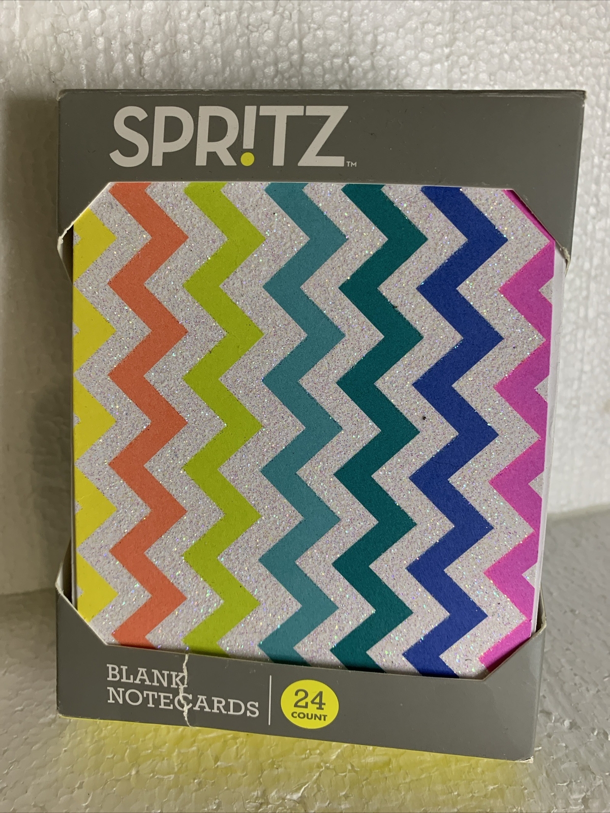 Spritz Blank Notecards 21 Count with Assorted Color Zig Zags Open Box