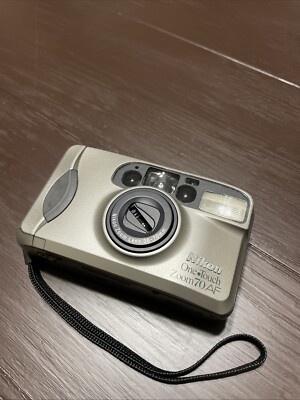 Nikon One Touch Camera 70AF Zoom Lens 35mm Film 38-70 mm