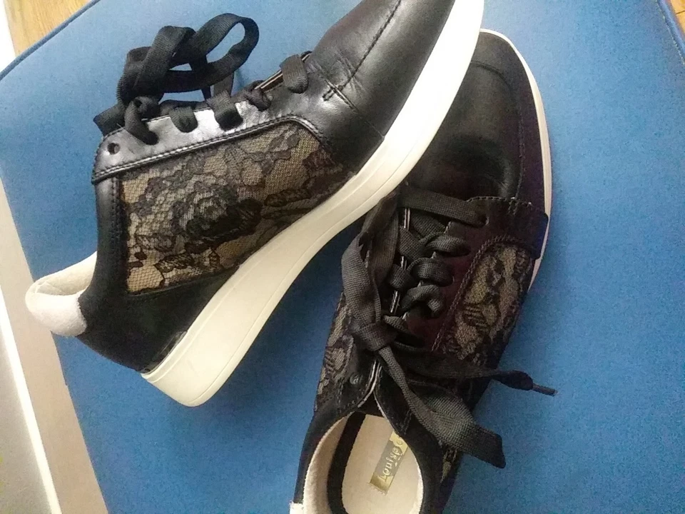 Louise et Cie L0-Berlena Mujer Talla 8.5 Cuero Negro Encaje Zapatos, Tenis Foto 4 de 4