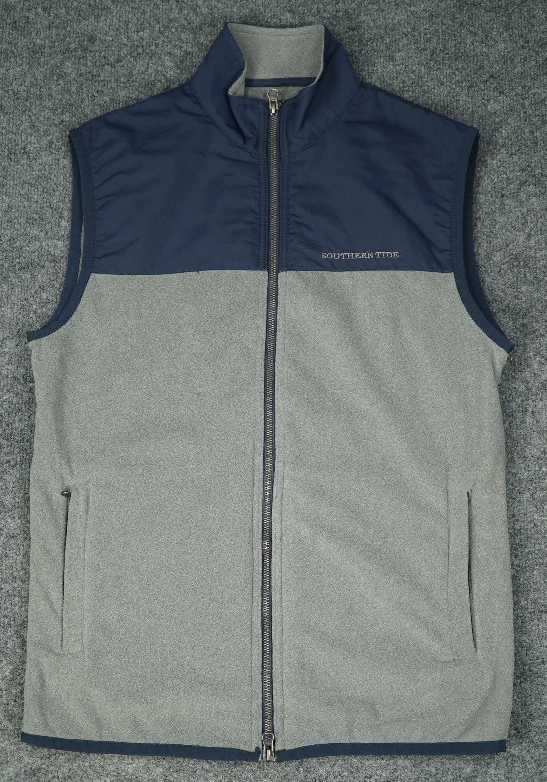 Southern Tide Vest Mens Small Gray Navy Fleece Full Zip Collared Lined Outdoor