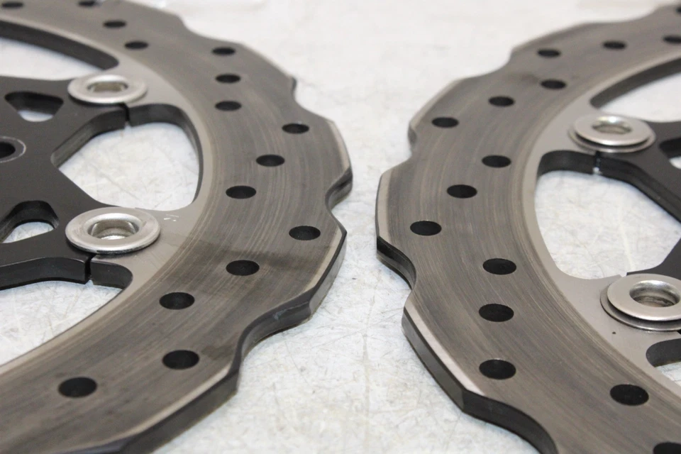 2023 SUZUKI GSXS750 OEM FRONT LEFT RIGHT BRAKE ROTORS DISCS - Image 4 of 4