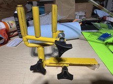 Used Adjustable Compound bow vise, Made by Apple archery. Adjustable for any bow