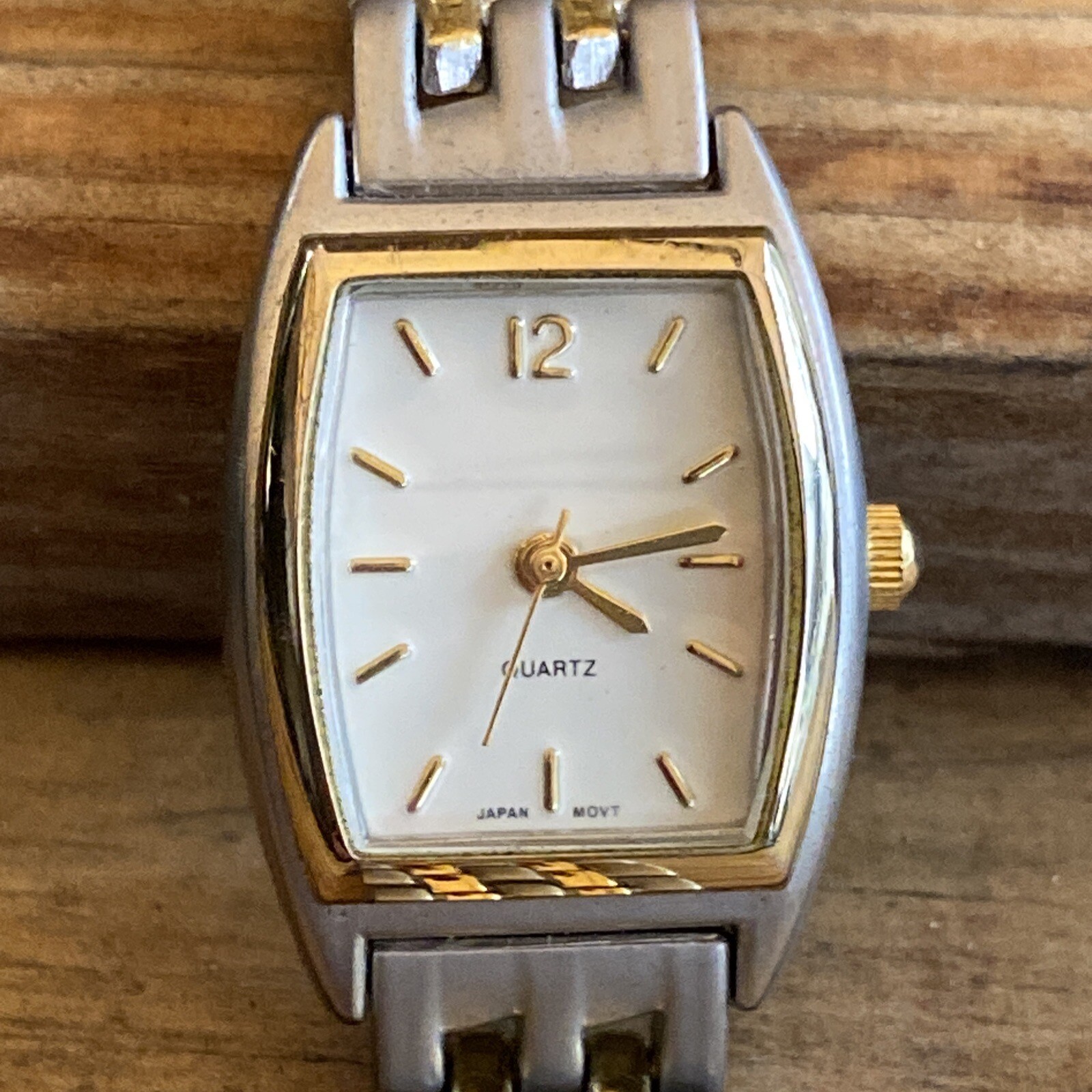 Two Tone Rectangular Case Dial Ladies Fashion Qua… - image 1