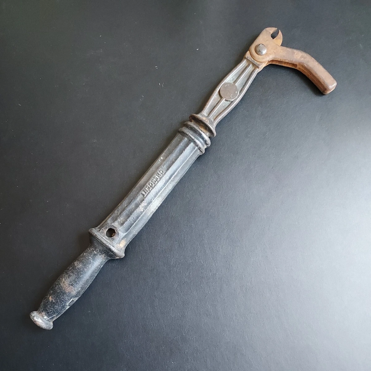 ANTIQUE VINTAGE CAST IRON CRESCENT NO. 56 SUREGRIP USA SLIDE
