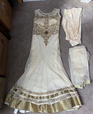 Indisches langes Kleid Pajami-Anzug Größe Small Punjabi bestickt cremefarben Elfenbeingold