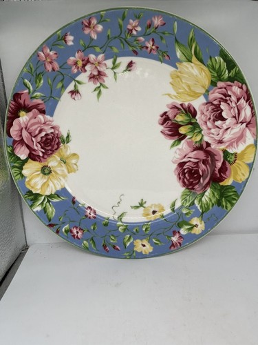 1 Waverly Garden Room Masterpiece Dinner Plate Vintage Blue Floral Vintage