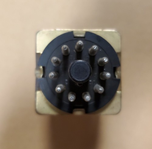 AMF POTTER & BRUMFIELD KA-4564 120V 50-60HZ - Picture 3 of 4