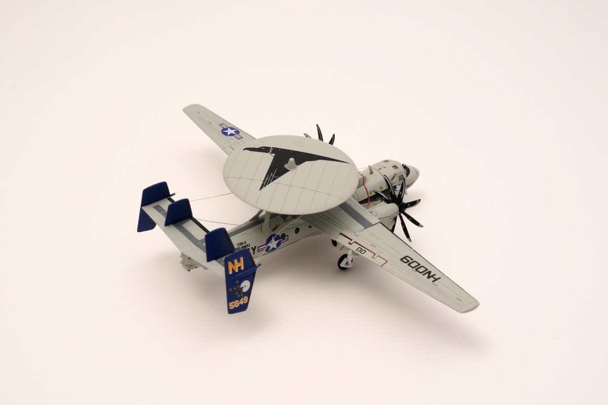 Aviation Fighters E-2C Hawkeye 2000 US Navy VAW117 Wallbangers 1