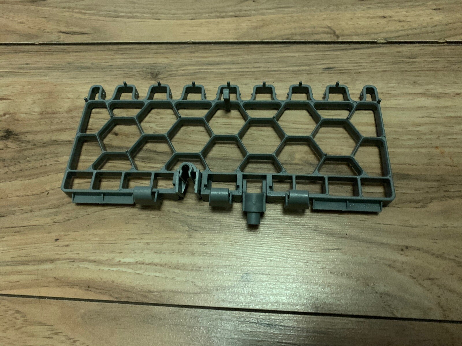 CURRYS ESSENTIALS DISHWASHER CDW60W16/A UPPER CUP RACK eBay