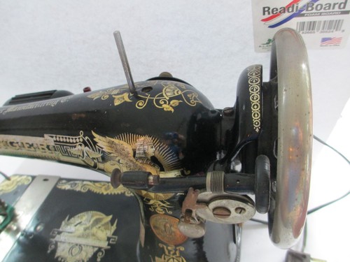 Smooth Working 1930 Singer Sphinx Sewing Machine Ser# AD038464 - Picture 6 of 23