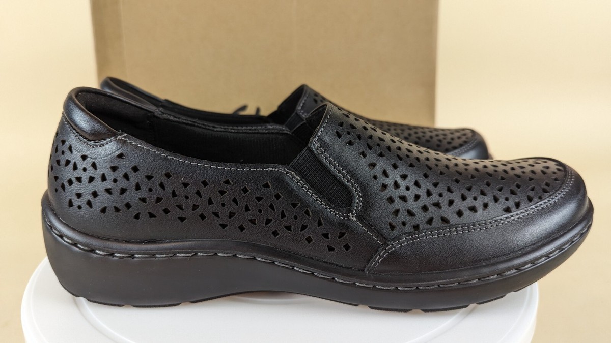 Clarks | Cora Sky Slip-On Flats | Black | 9.5 M Clarks Cora Sky Loafers Flats Womens 9 M Black Leather Perf  main image 3