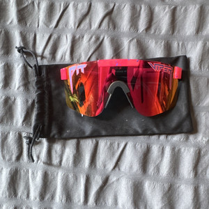 Shield Cycling Sunglasses Red Mirrored Lens Pink Plastic Frame w/ Storage Case