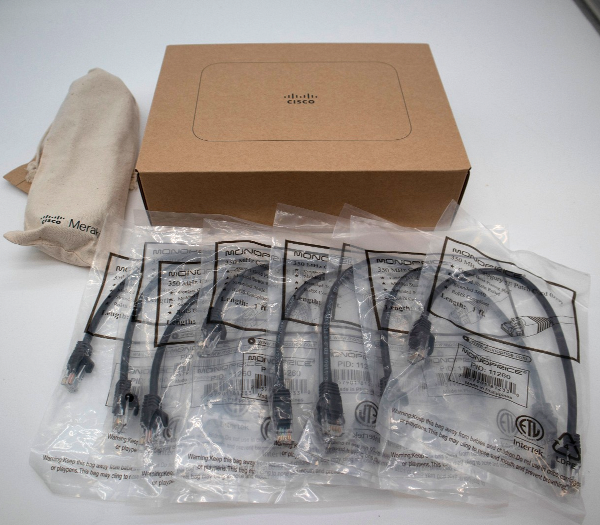 Cisco機器セット 61mxotrGGcL._UF350,350_QL50_.jpg