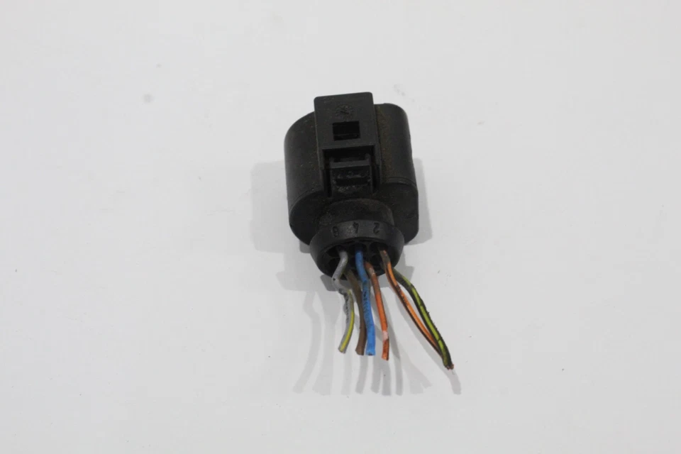 Conector de cableado de 6 pines y longitud corta de cable VW Gol 5U 1J0973713 Foto 4 de 4