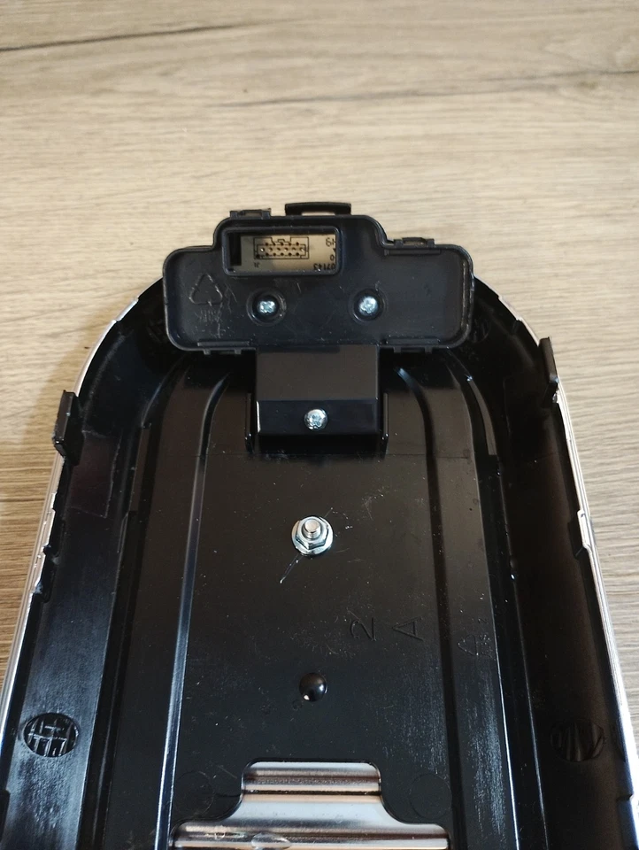 DeLonghi Dedica EC685, photo 3 of 4