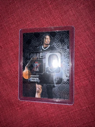 2025 Topps Signature Stephon Castle Base (RAW)