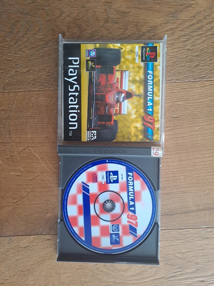 Formula 1 '97 Gioco Sony Playstation 1 PS1 🇮🇹 Prima edizione ITALIANA TESTATO - Immagine 3 di 3