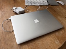 Apple Macbook Pro A1398 15.4" i7@2.8GHz 16GB 512GB SSD 2015